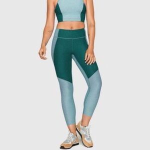 Outdoor Voices Two Tone 3/4 Hunter Green Slate Blue Warmup Leggings